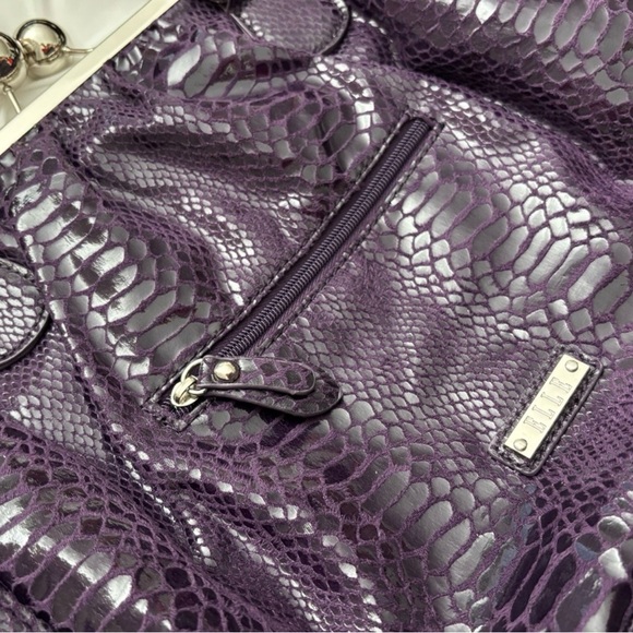 Elle Crossbody & Shoulder Bag Purple Snakeskin Kiss Lock – Y2K Vintage Style - Picture 3 of 12